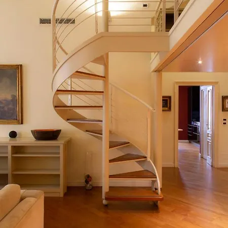 Appartamento N 10, Luxury